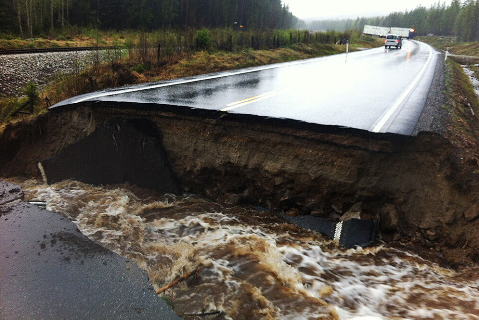 Vanskelig å kjøre nord-sør på Østlandet