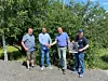 Fra venstre: Freddy Ilbråten (ass byggeleder Statens vegvesen) Jon Arve Rognerud (Prosjektleder JR Anlegg AS) Alf Gotuholt (byggeleder Statens vegvesen) Henrik Brimi (Anleggsleder JR Anlegg AS). Foto: AF Gruppen