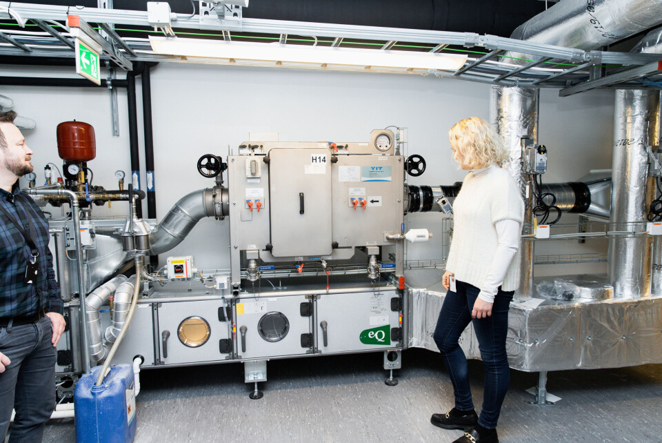 Filtersystemet er bygd slik at driftspersonellet aldri trenger å ta på filteret når det skal byttes. Klikk for større versjon Filtersystemet er bygd slik at driftspersonellet aldri trenger å ta på filteret når det skal byttes.