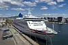 Cruiseskipet Aurora fra P&O Cruises fortøyd ved Revierkaia i Bjørvika i sommer. Her vil Oslo havn bygge landstrømanlegg for cruiseskip innen 2025. Arkivfoto: Paul Kleiven / NTB