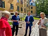 Byantikvar Janne Wilberg, arkitekt Tom Wassum fra Arkitektskap AS, direktør porteføljeutvikling Mads Valen-Sendstad og administrerende direktør Marit J. Leganger i Boligbygg. Foto: Boligbygg