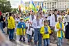 Etter at krigen brøt ut i februar 2022, har det kommet 56.707 ukrainske flyktninger til Norge. Her fra markeringen av den ukrainske uavhengighetsdagen i forrige uke i Oslo sentrum, med barnetog opp Karl Johans gate mot slottet.Foto: Frederik Ringnes / NTB