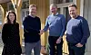 Höegh Eiendoms prosjektleder Moss Guro Varvin Hjelseng (f.v.) og prosjektdirektør Atle Sundby, ØMF Asker Entreprenørs regionleder Bjørn Sikkeland og prosjektleder Jørn Gaarder Lie. Foto: Höegh Eiendom