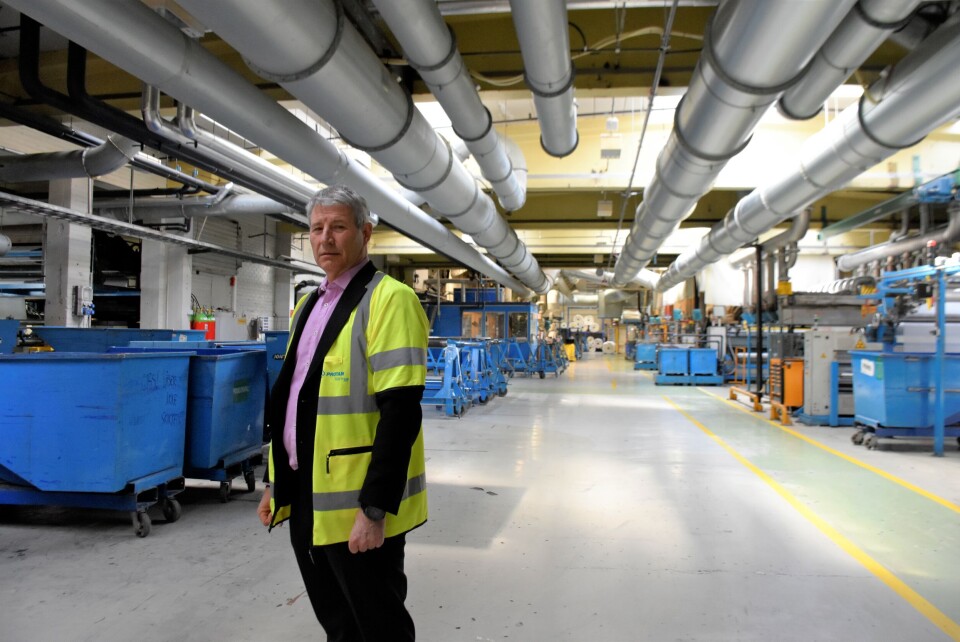 Konsernsjef Erik Øyno synes de tomme fabrikklokalene er et trist syn. Konsernsjef Erik Øyno synes de tomme fabrikklokalene er et trist syn.