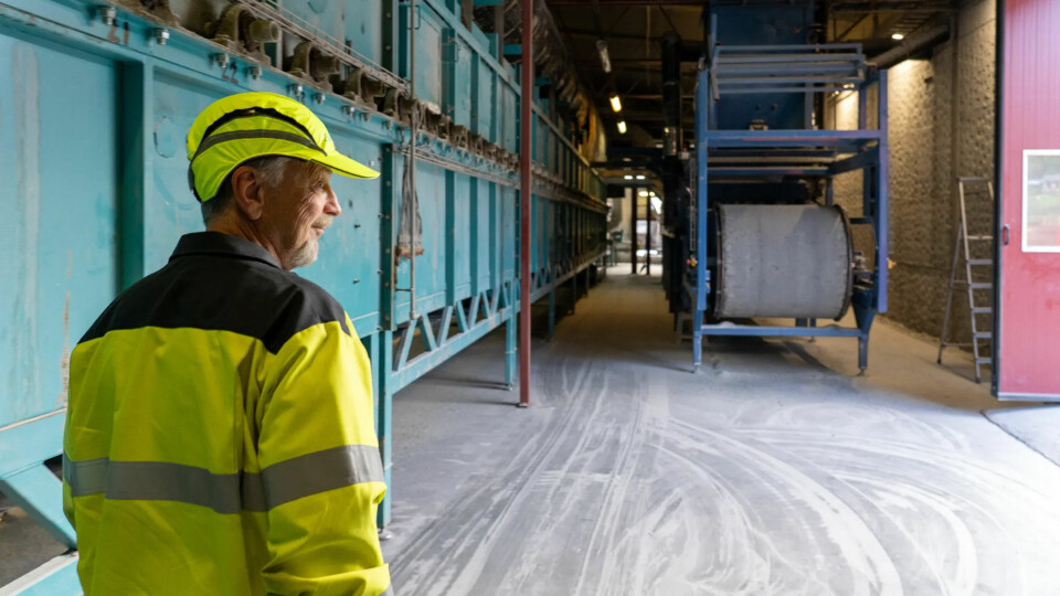 – I dag ser vi denne modellen med innsamling av glassemballasje og produksjon av skumglass i store deler av verden, forteller Svein. – I dag ser vi denne modellen med innsamling av glassemballasje og produksjon av skumglass i store deler av verden, forteller Svein. Foto: TUM Studio