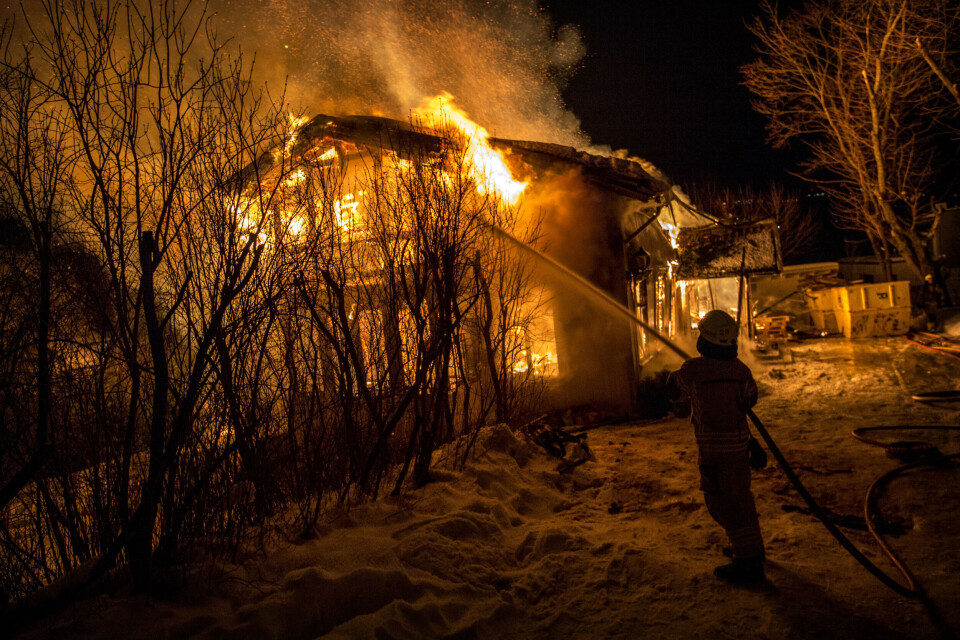 I 2022 omkom 39 mennesker i brann i Norge. Gjennomsnittlig antall branndødsfall de siste ti årene var 42,1, ned fra 60,7 i den foregående tiårsperioden. Illustrasjonsfoto: Lars Magne Hovtun / Brann- og redningsetaten i Oslo I 2022 omkom 39 mennesker i brann i Norge. Gjennomsnittlig antall branndødsfall de siste ti årene var 42,1, ned fra 60,7 i den foregående tiårsperioden. Illustrasjonsfoto: Lars Magne Hovtun / Brann- og redningsetaten i Oslo