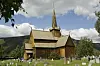 Lom stavkirke i Oppland er blant Norges største og eldste stavkirker. Den omfattes av bevaringsstrategien til regjeringen som tar sikte på å ivareta norske kulturhistoriske kirkebygg de neste 20–30 årene. Foto: Terje Bendiksby / NTB