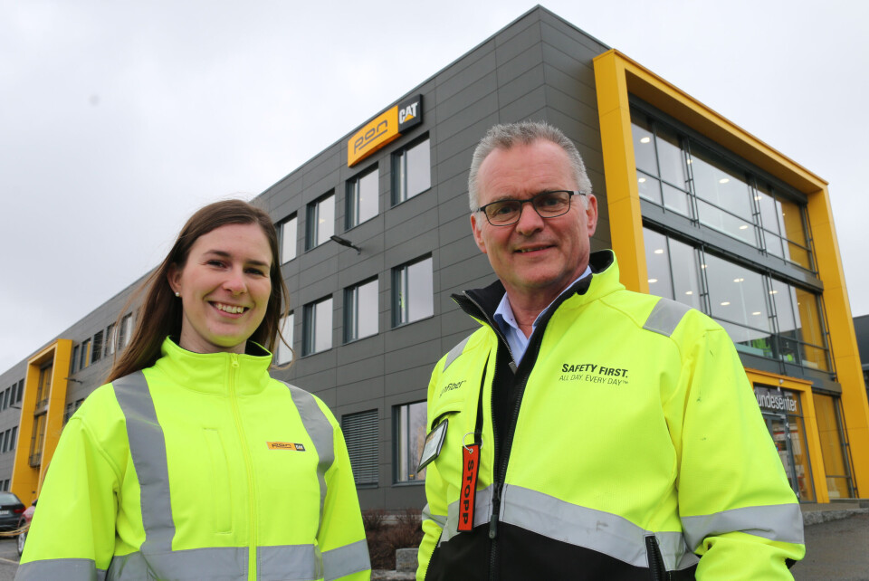 Administrerende direktør Erik Sollerud og markedskoordinator Weronica Karlsrud i Pon Equipment er klare for en ny utgave av Vei og Anlegg. Administrerende direktør Erik Sollerud og markedskoordinator Weronica Karlsrud i Pon Equipment er klare for en ny utgave av Vei og Anlegg.