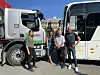 Fra venstre: Byråd for miljø og samferdsel, Sirin Stav, direktør i Klimaetaten Heidi Sørensen, Svein Busch Iversen fra Oslobuss og anleggsgartnermester Einar Braathen fra Braathen Landskapsentreprenører AS. Foto: Oslo kommune/Klimaetaten