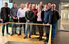F.v. Odd Treffen (Saint Gobain Distribution Norway), Arnfinn Hammen (Byggma), Kristoffer Lund Haugen (Saint Gobain Distribution Norway), Geir Svarttjønnli (Skanska), Andreas Bye (Logiq), Lars Petter Skjærholt (Skanska), Ingrid Kalstad Hunstad (Saint Gobain Distribution Norway), Martin Børke (Logiq), Roy Kenneth Grundetjern (Byggma), Andre Mamelund (Virke), Ole Gunnar Honningsøy (Norsk Byggtjeneste). Ikke til stede fra prosjektgruppen: Christer Bjørnstad (Saint Gobain Distribution Norway). Foto: Virke