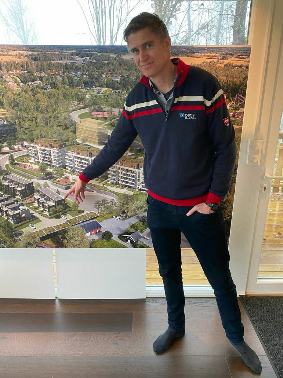 Prosjektleder Lars Teppen i OBW kan med stolthet vise fram hvordan området skal se ut om fem år. Klikk for større versjon