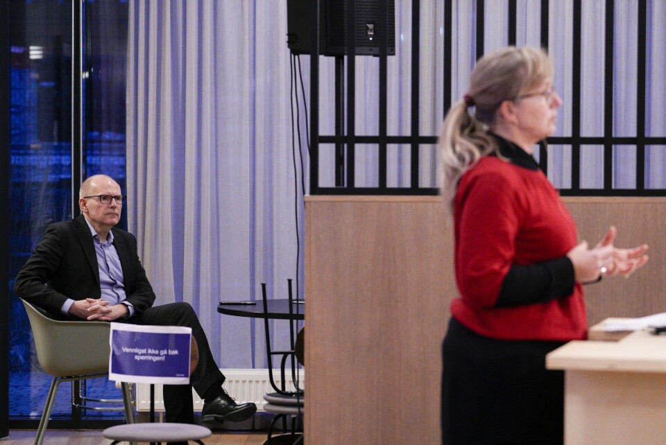 Bane Nors konsernsjef Gorm Frimannslund og konserndirektør Stine Undrum holder pressebrief om status for arbeidet med Follobanen. Bane Nors konsernsjef Gorm Frimannslund og konserndirektør Stine Undrum holder pressebrief om status for arbeidet med Follobanen. Foto: Javad Parsa / NTB