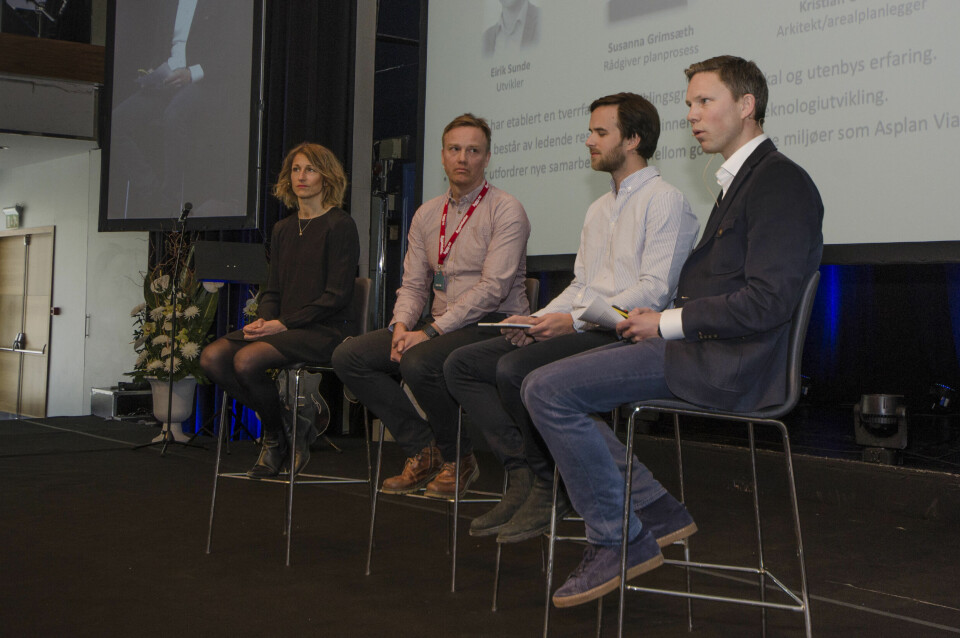 Susanna Grimæth i Asplan Viak (fra venstre), Anders G. Østmoe i Asplan Viak, Håvard Haukeland i Space Maker og Eirik Sundre i Kaldnes.