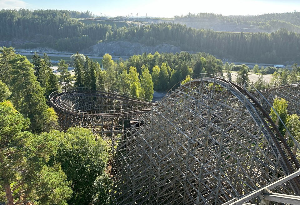 Thundercoaster fra toppen av heisen, ut mot E6. Foto: Ingvill Hafver