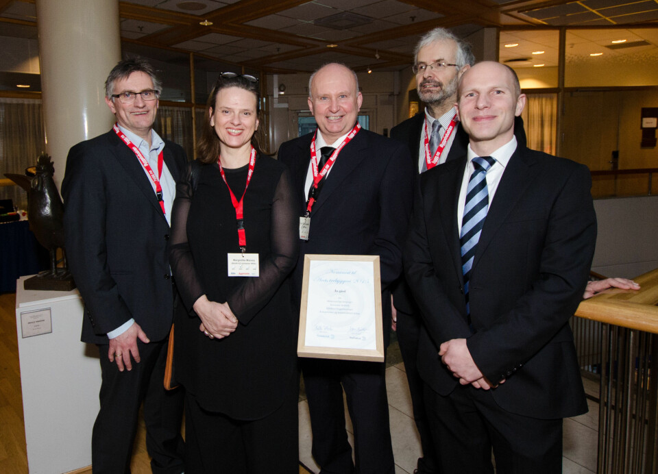 Ås gård på NMBU, ved Jan Sigurd Pettersen (fra venstre), Margrethe Maisey, Tor Olav Augestad, Knut Berg og Peder Lunde, var en av tre nominerte til Årets trebyggeri.