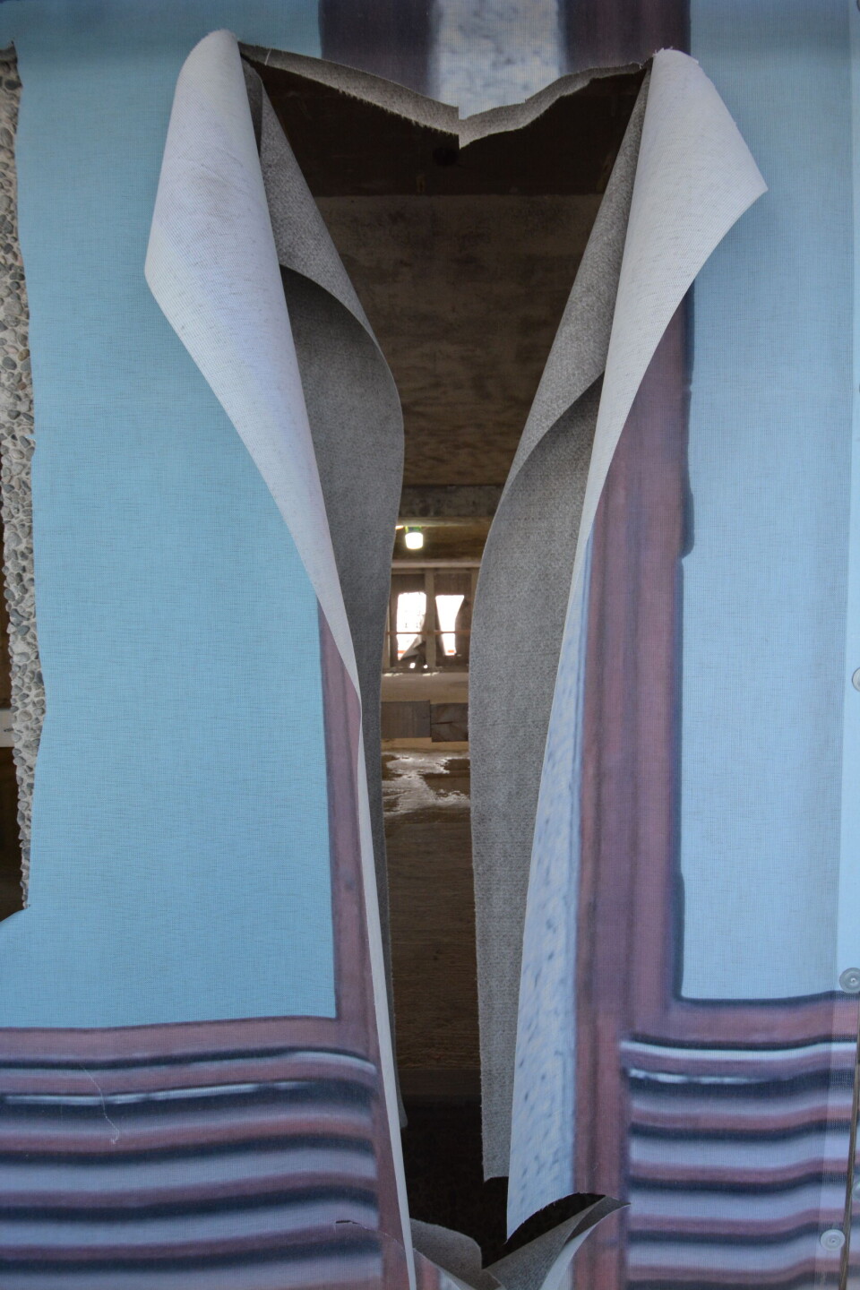 Slik ser det ut bak byggegjerdene når Høyblokka rehabiliteres.