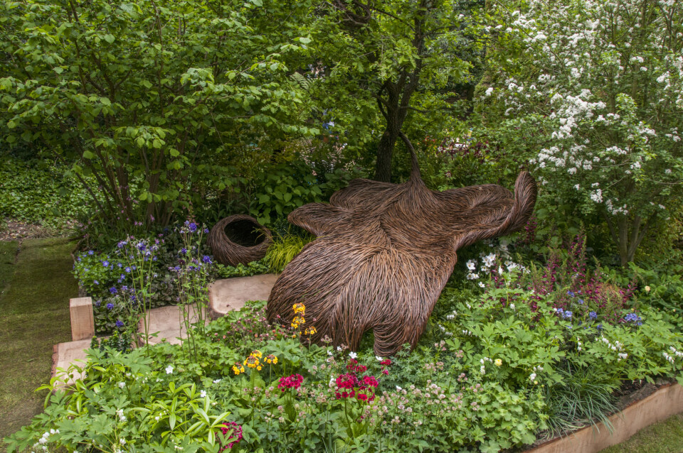 ARTISAN GARDEN Chelsea Flower Show 2015: Breast Cancer Haven Garden. Designed by: Sarah Eberle supported by Tom Hare . Sponsored by: Nelsons. Foto: Tim Sandall