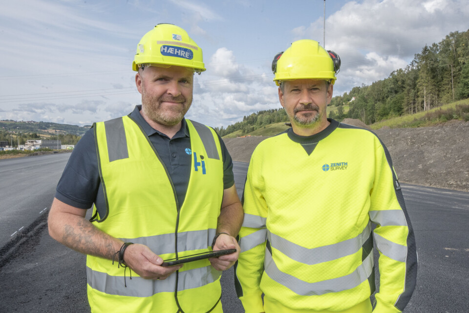 Stikningsleder Morten Dahl Edvartsen (til venstre) og fagleder for automasjon Petter Heyerdahl i Zenith Survey.