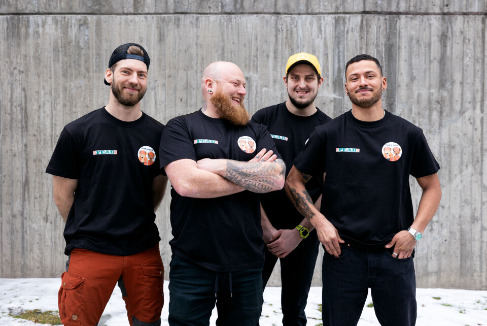 Didrik Rasch Myrland (fra venstre), Jørn Roland, Espen S. Andersen og Judson Silva de Siquera er fire av de så langt ni Peab-kollegene som har blitt med i e-sportslaget. Foto: Mats Bakken/Peab