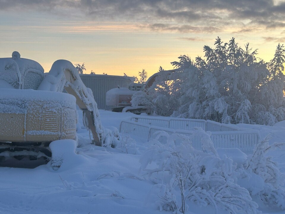 Det er nok av utfordringer å hanskes med for en maskinentreprenør når gradestokken kryper ned mot 30 og 40 minus. Foto: Kauto Maskin