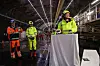 I begynnelsen av januar trykte Sirin Stav, byråd for miljø og samferdsel i Oslo, på oppstartsknappen for TBM-en som går fra Vefsrud i Hole kommune mot Huseby i Oslo kommune. Nå følger VAV en konkurssak knyttet til en underleverendør på råvannstunnelen nøye. Til venstre anleggsdirektør i Skanska, Anders Geirsta og VAV-direkør Anna Maria Aursund. Foto: Frode Aga