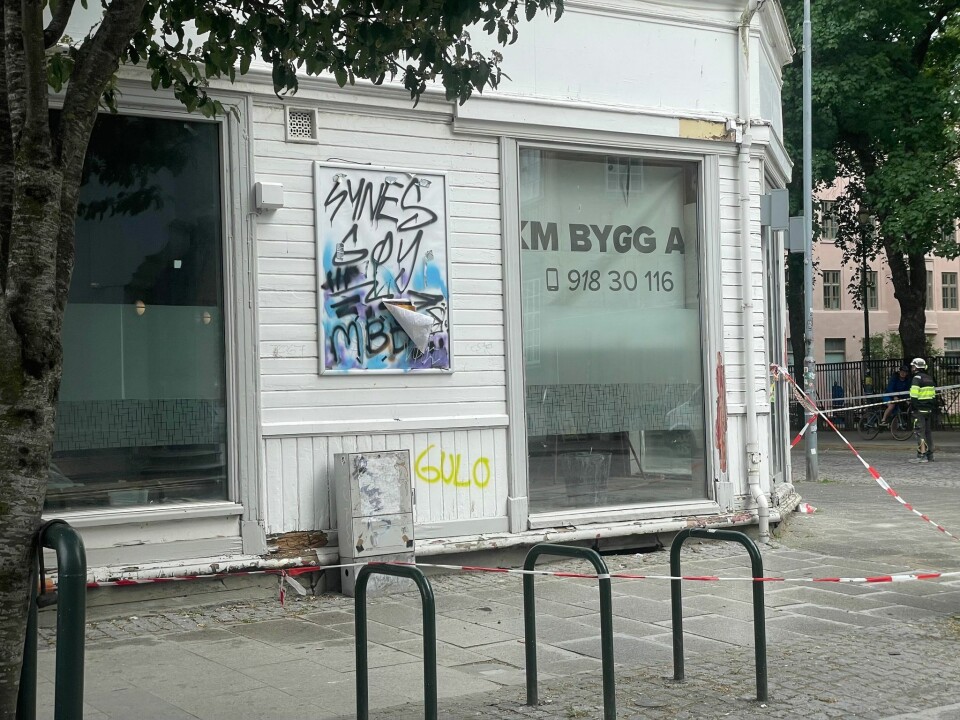 Bygget i Dronningens gate 20 er under ombygging. Foto: Privat