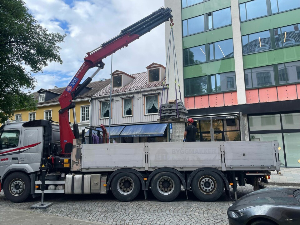 Bygget i Dronningens gate 20 er under ombygging. Foto: Privat