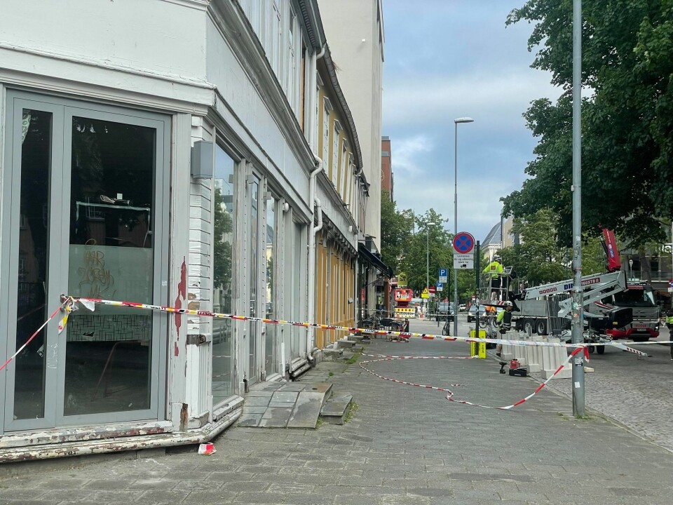 Bygget i Dronningens gate 20 er under ombygging. Foto: Privat