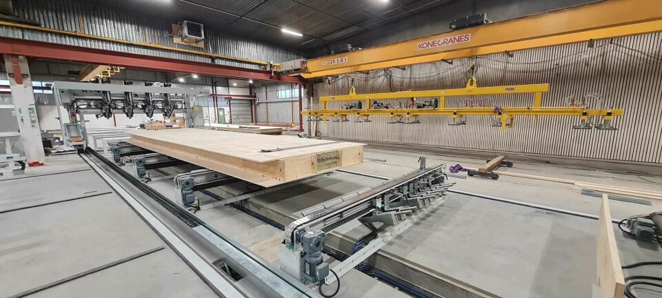 Åpnet ny produksjonslinje for Lett-Tak Wood