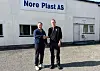 Kim Eriksen i Infraplast (t.v.) og Nils Reidar Haugen i  Nore Plast. Foto: Infraplast