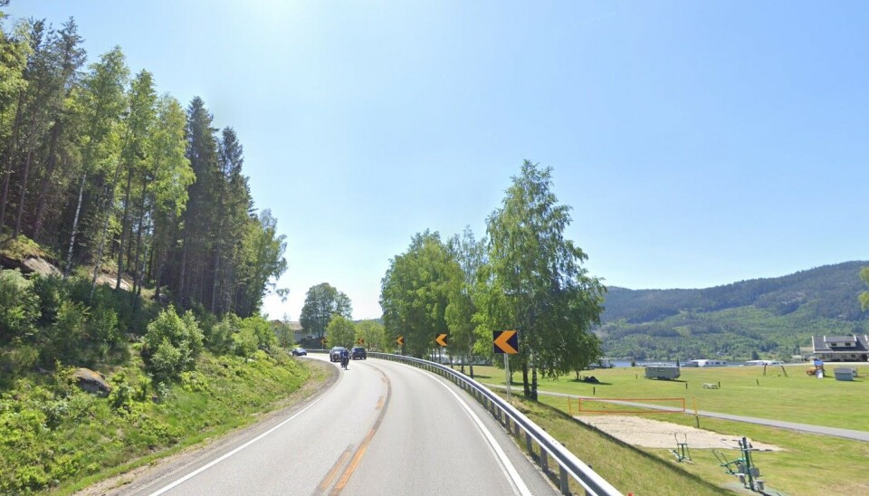 Her, på rv. 9 ved Neset camping i Bygland kommune, er det at riksvei 9 skal utbedres på en strekning på 1.200 meter. Foto: Google maps