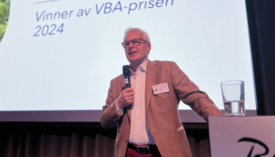 Styreleder i GC Rieber-fondene, Bjart Nygård, ble tildelt VBA-prisen under Vestlandske Bygg- og Anleggsdag.