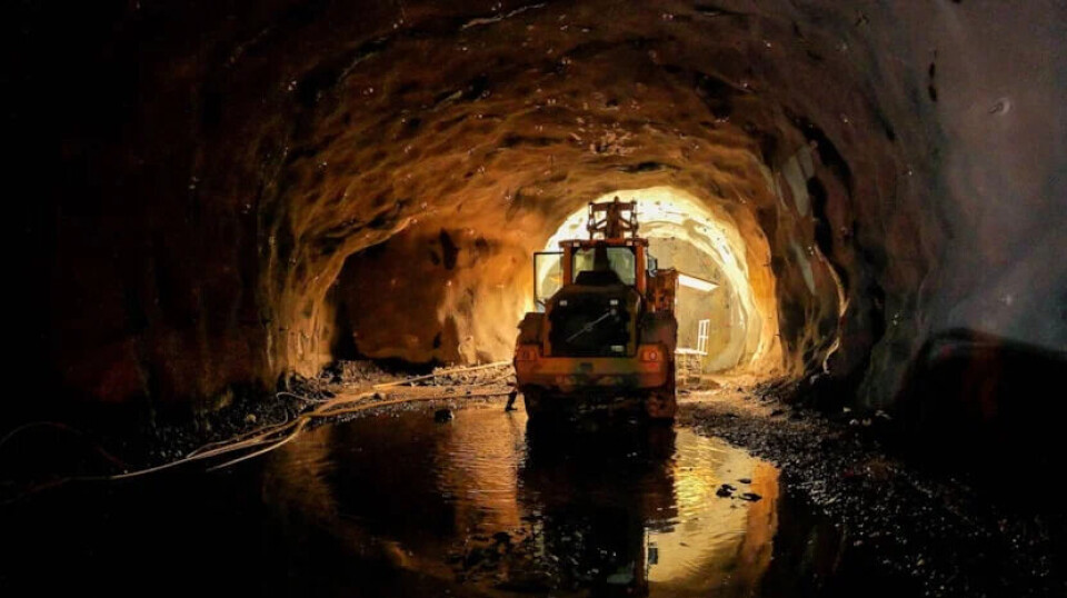 Bygging av ny kabelforbindelse mellom to transformatorstasjoner. Illustrasjonsfoto: Statnett