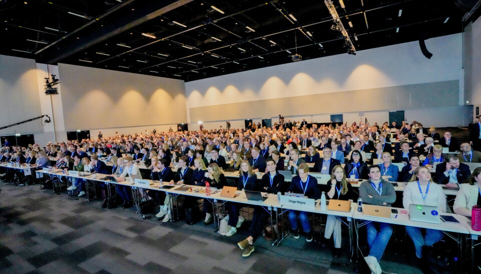 Et flertall blant delegatene på Høyres landsmøte gikk torsdag inn for å øke fartsgrensen til 120 kilometer i timen på enkelte veier i Norge. Foto: Lise Åserud / NTB