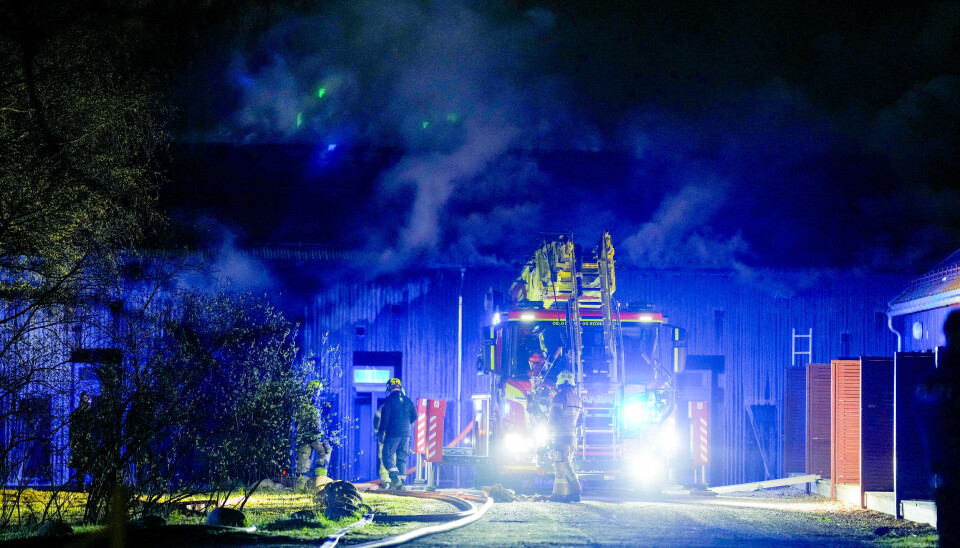 Ingen kom til skade i brannen på Arveset gård på Alfaset i Oslo. Åtte beboere evakuerte seg selv. Foto: Fredrik Varfjell / NTB