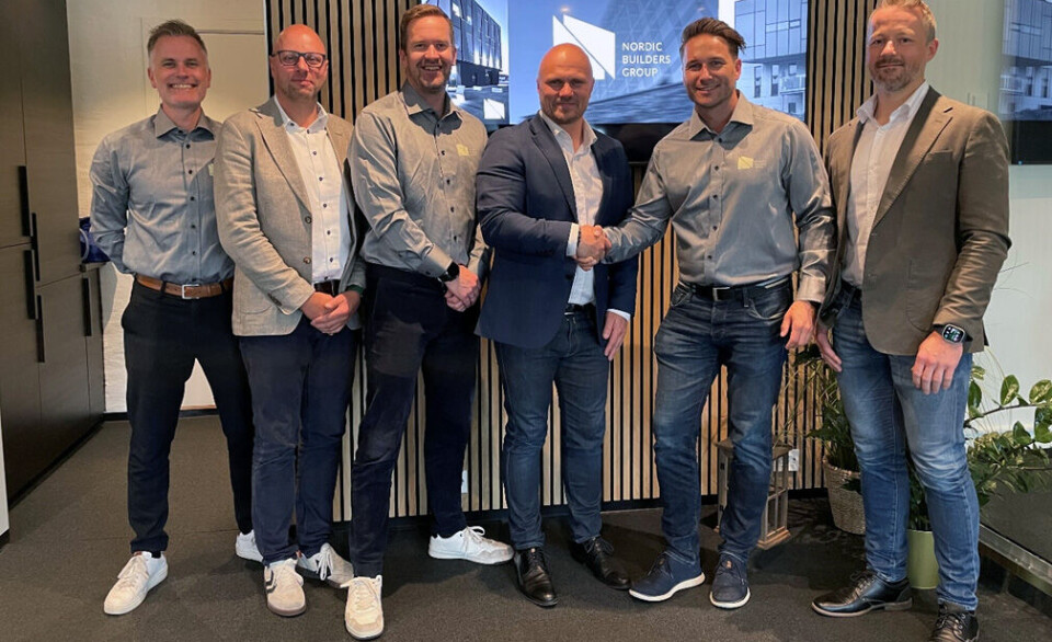 Nordic Builders Group (NBG) har inngått avtale med Optimera. Fra venstre: Magnus Moe Bjørnseth (økonomisjef NBG), Tom Sørum (salgssjef Optimera), Knut Moe (teknisk sjef NBG), Marius Hegge (salgsdirektør Optimera), Eskild Wedvik (daglig leder NBG) og Bjørn Myhre-Nilsen (Key Account Manager). Foto: Nordic Builders Group Nordic Builders Group (NBG) har inngått avtale med Optimera. Fra venstre: Magnus Moe Bjørnseth (økonomisjef NBG), Tom Sørum (salgssjef Optimera), Knut Moe (teknisk sjef NBG), Marius Hegge (salgsdirektør Optimera), Eskild Wedvik (daglig leder NBG) og Bjørn Myhre-Nilsen (Key Account Manager). Foto: Nordic Builders Group