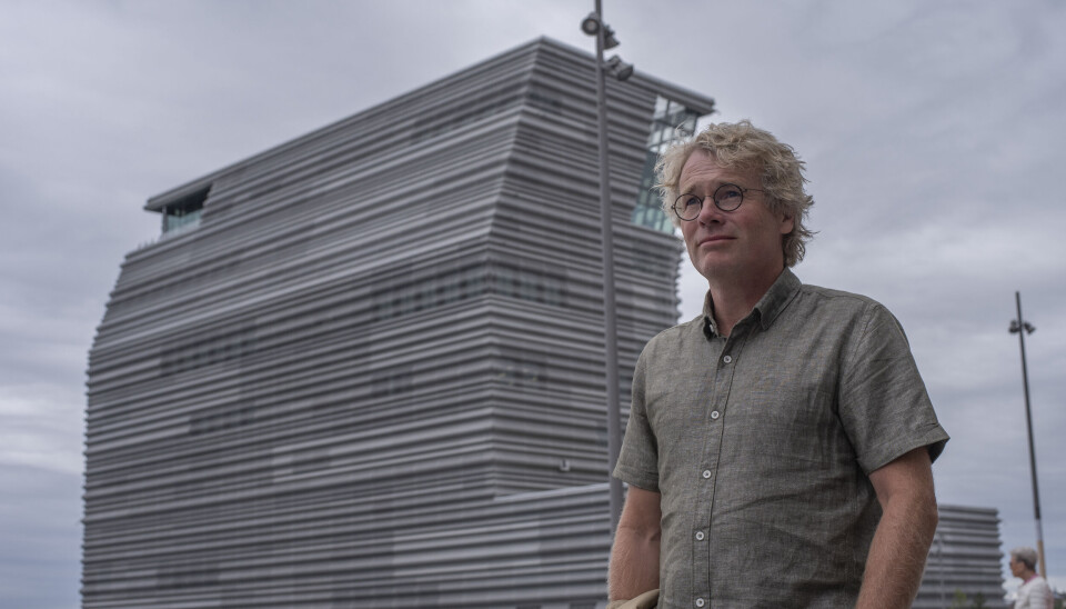 Steinar Skjerdingstad i Arkitektbedriftene sier flere av medlemsbedriftene ansetter og færre nedbemanner. Foto: Sindre Sverdrup Strand