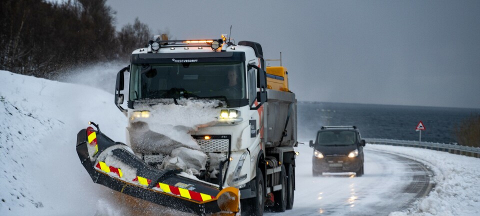 Lover fortsatt trygg vintervei på rv 2 med mindre bruk av salt