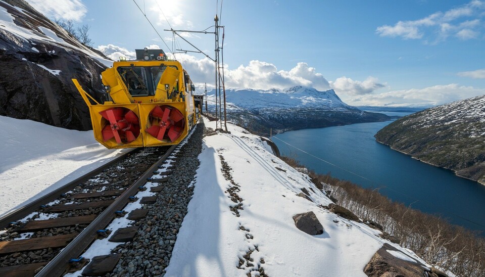 På Ofotbanen og Malmbanan kan den nyeste jernbaneteknologien testes i et ufordrende og vakkert miljø. Foto: Arctic Media House / Arctic Test Arena.