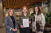 Aslaug Koksvik (områdedirektør bygg, Virke) (f.v.), Ingrid Lindseth (miljøsjef, Backe) og Torild Engh (advokat, EBA). Foto: EBA