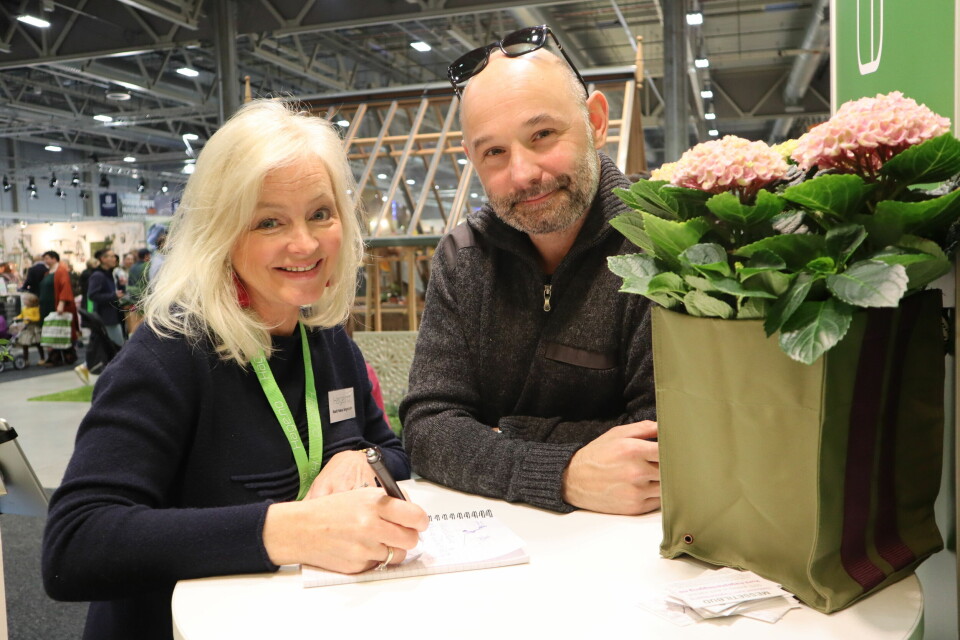Hageplanlegger Marit Næss Jørgensen ga hageråd til Søren Koch på Hagemessen 2019. Foto: Svanhild Blakstad