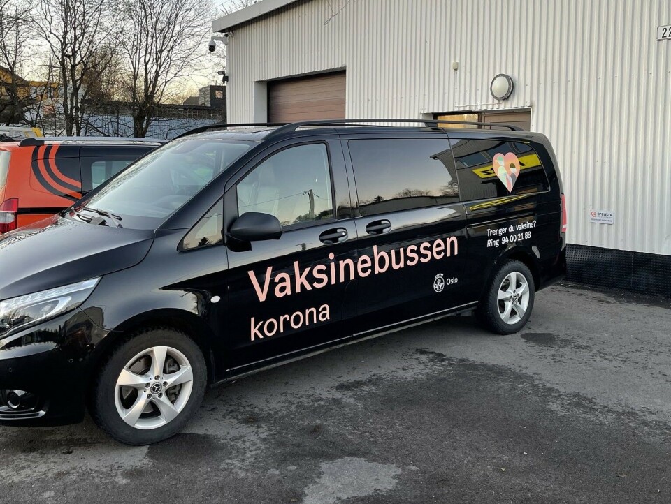 Vaksinebussene er blitt et populært tilbud på byggeplasser i Oslo. Vaksinebussene er blitt et populært tilbud på byggeplasser i Oslo. Foto: Oslo kommune