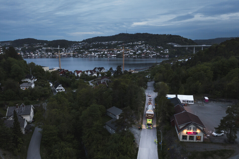 Varmevekslerne på vei fra Trosvik til fabrikken. Dag Jenssen Varmevekslerne på vei fra Trosvik til fabrikken. Dag Jenssen