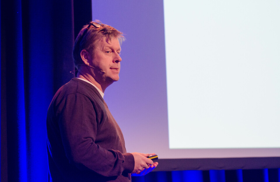 Arne Jørstad Riise er en selvstendig praktiserende psykolog og tidligere frilansjournalist. I 2013 gav han ut boken «Norske vinnerskaller» sammen med fagansvarlig for idrettspsykologi ved Olympiatoppen, Anne Marte Pensgaard og tidligere toppidrettssjef Bjørge Stensbøl.