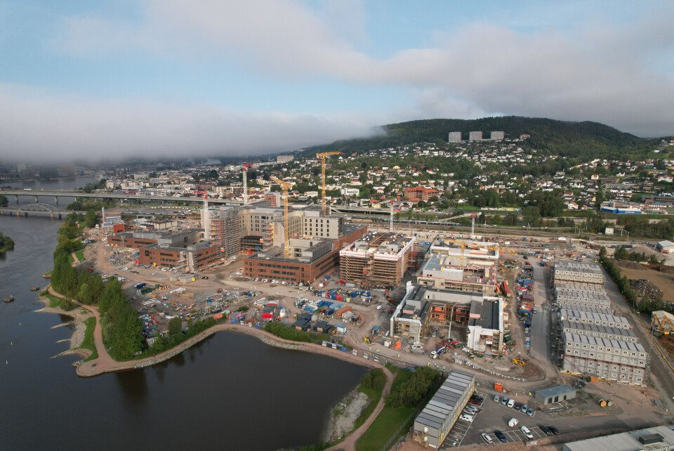 Slik så byggeplassen ut nå. Foto: Lars-Erik Vollebæk/Sykehusbygg HF