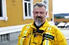 Innsatsleder Morten Dalen i brannvesenet sier tre bygg er ødelagt i brannen. Foto: Hanna Johre / NTB
