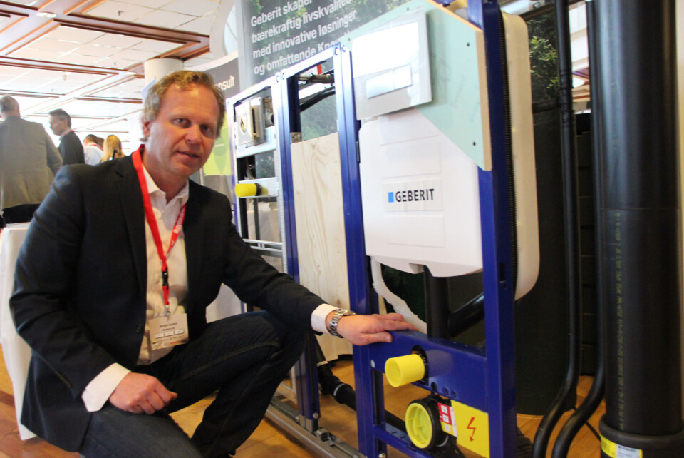 PÅ TOPPLISTEN: Sanitær- og rørprodusenten Geberit er blant de 100 mest innovative selskapene i verden, ifølge den amerianske Forbes-listen. Arvid Aalen i Geberit presenterte systemløsninger for byggenæringen på Byggedagene 2015. (