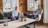 Tor-Atle Fuglerud, administrerende direktør i Nordbohus Innlandet og styreleder i Røroshytta Innlandet (t.v.) og Rune Høistad, salgssjef i Røroshytta. Foto: Røroshytta Innlandet