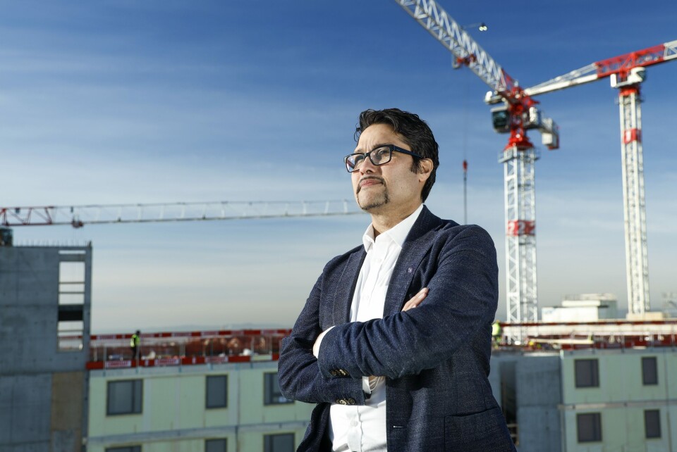 Konsernsjef Daniel Kjørberg Siraj i OBOS mener borettslag og sameier utsettes for forskjellsbehandling. Konsernsjef Daniel Kjørberg Siraj i OBOS mener borettslag og sameier utsettes for forskjellsbehandling. Foto: Trygve Indrelid