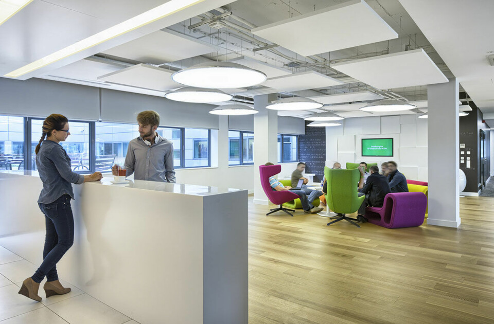 Fritthengende himlinger er et dekorelement og gjør innemiljøet mer levende. Klikk for større versjon